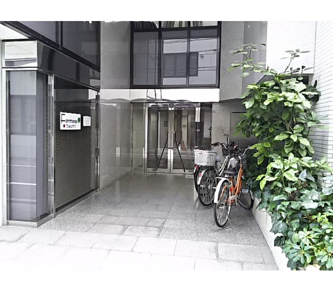 正面玄関