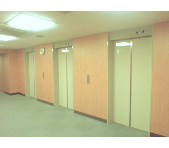 EVホール(基準階)