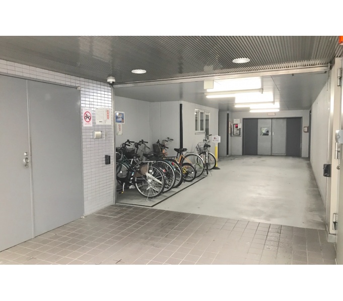 駐車場入口