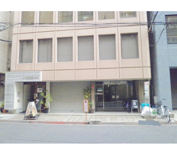 正面玄関