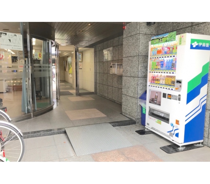 正面玄関
