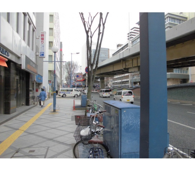 前面道路2