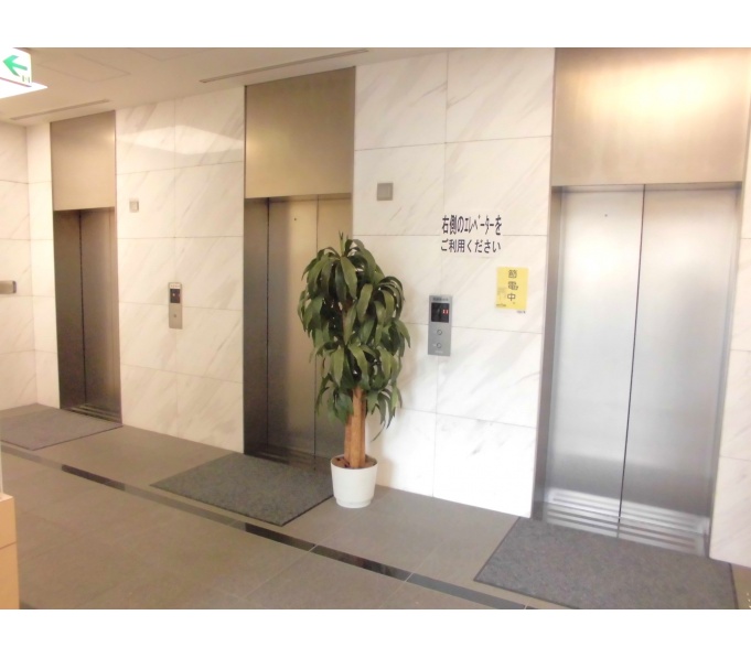 EVホール(1階)