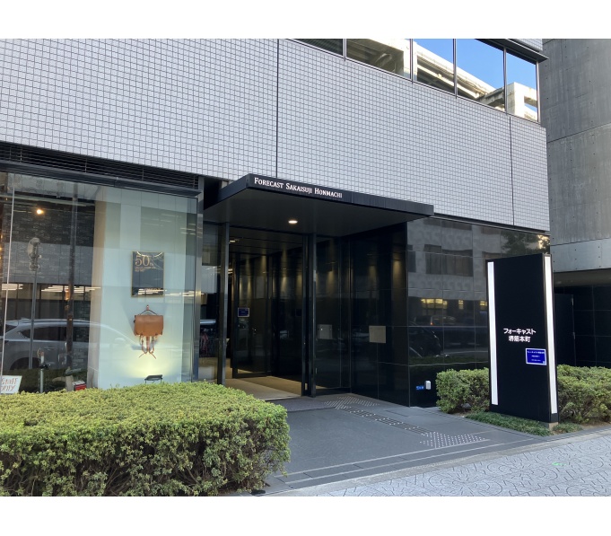 正面玄関