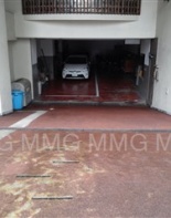 駐車場入口