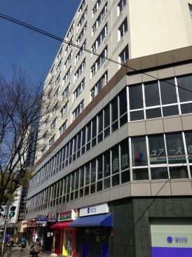 上六センタービル