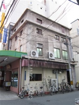 第一マエダビル